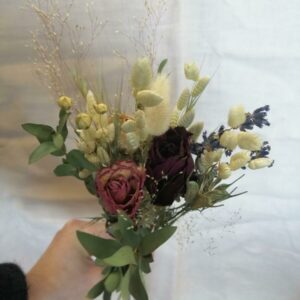 Bouquet de fleurs séchées.